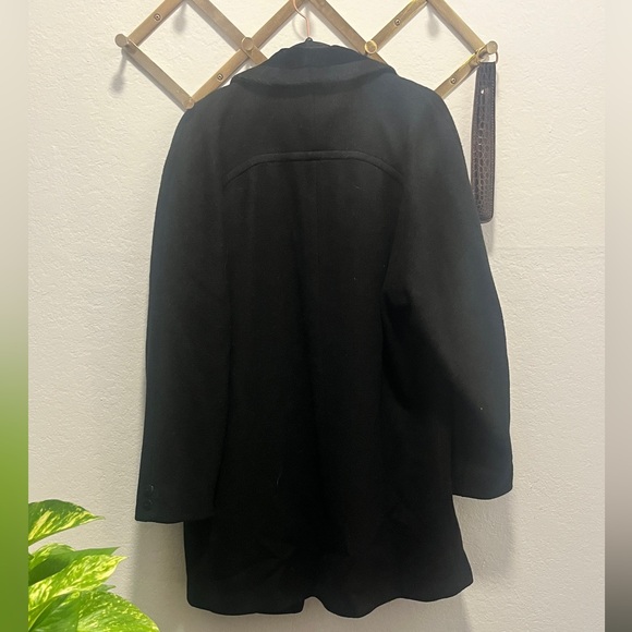 Vintage Black Wool Coat with Velvet Shawl Collar - Union Made - Picture 5 of 7